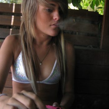 Valia - Chelers - Pas-de-Calais | Massage Nue