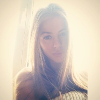 Cillia - Ponts-et-Marais - Seine-Maritime | Massage Nue