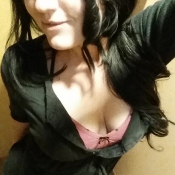 Maurianne - Saint-Maclou-de-Folleville - Seine-Maritime | Massage Nue
