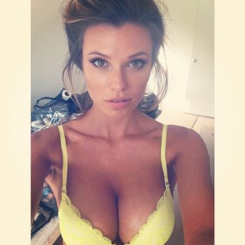 Olyana - Laviéville - Somme | Massage Nue