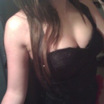 Fatiha - Fresne-Léguillon - Oise | Massage Nue