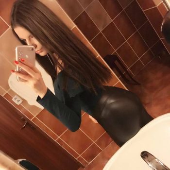 Rhizlaine - Baden - Morbihan | Massage Nue