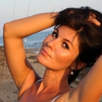 Chaimae - Attray - Loiret | Massage Nue