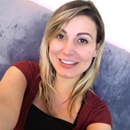 Shakira - Colligis-Crandelain - Aisne | Massage Nue