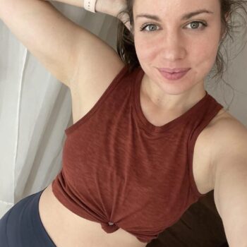 Evelia - Harcigny - Aisne | Massage Nue