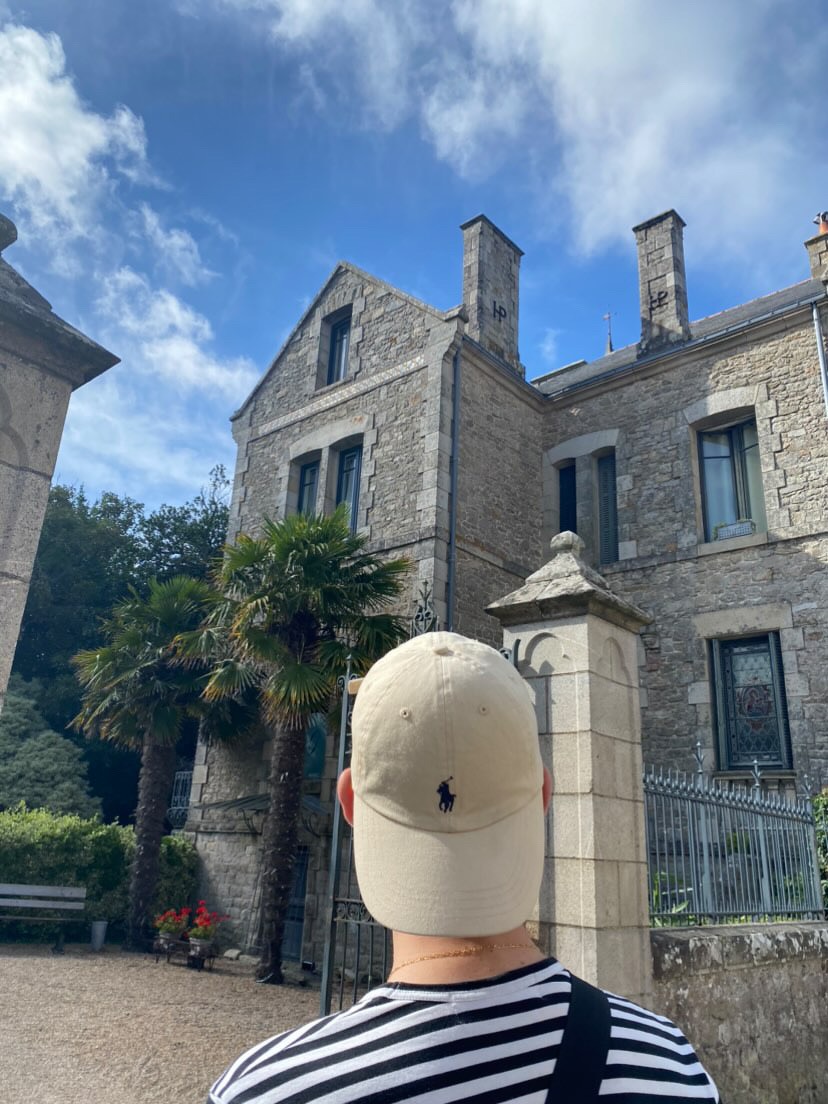 Fadeusz - Branscourt - Marne | Massage Nue