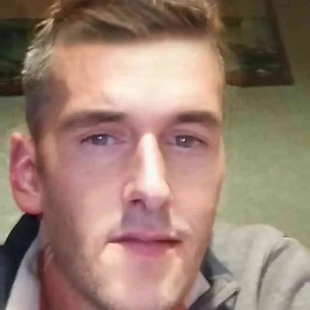 Hidayet - Saint-Avold - Moselle | Massage Nue