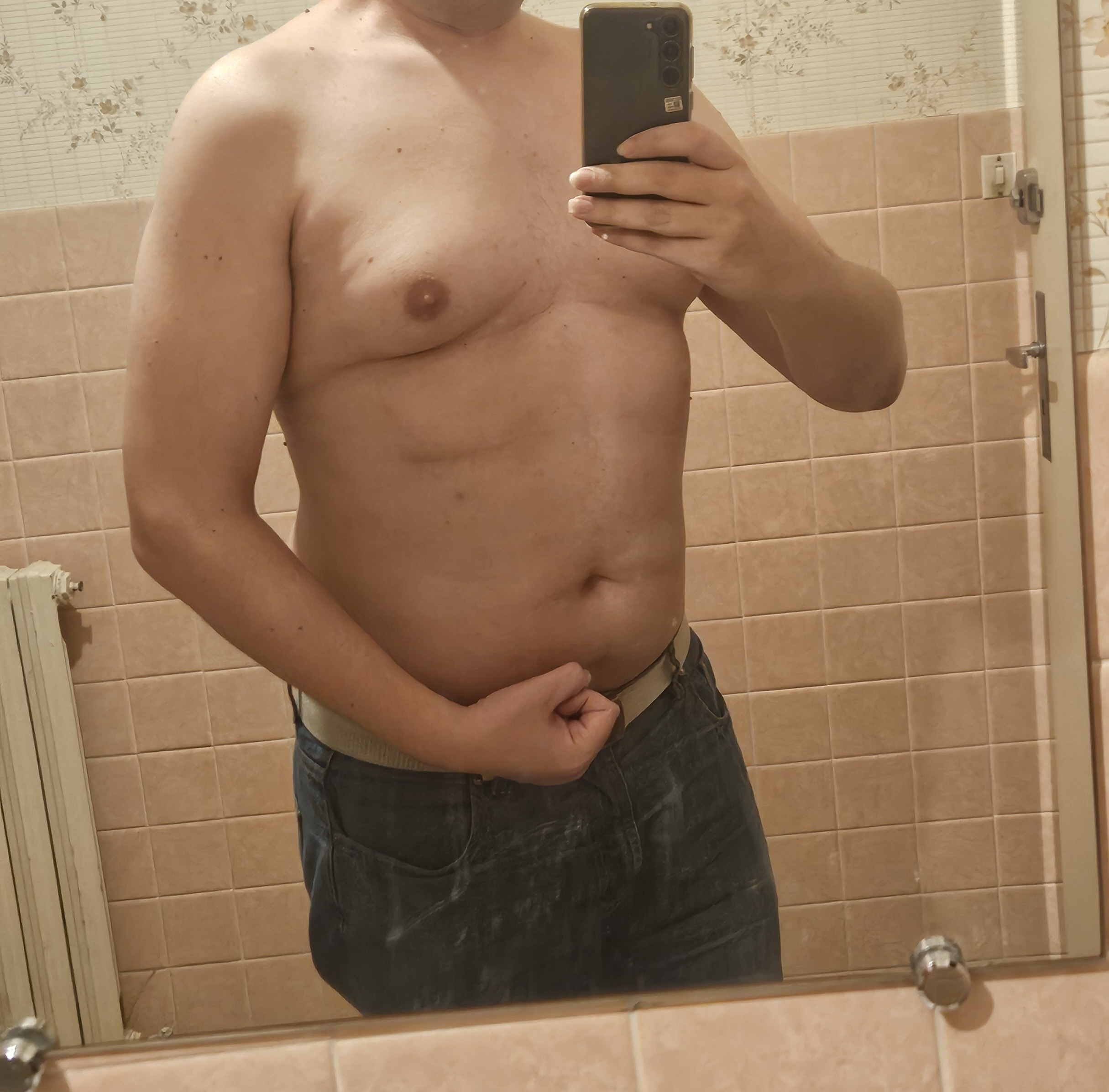 Omrane - Épinoy - Pas-de-Calais | Massage Nue