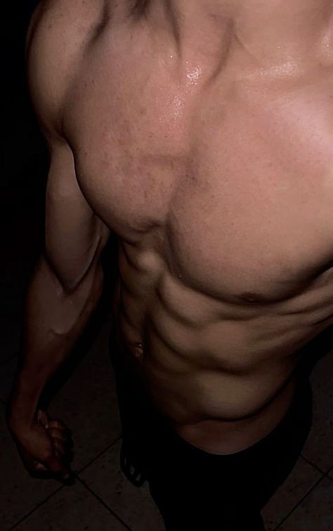 Milovan - Ennordres - Cher | Massage Nue