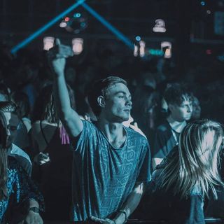 Elouen - LesBrouzils - Vendée | Massage Nue