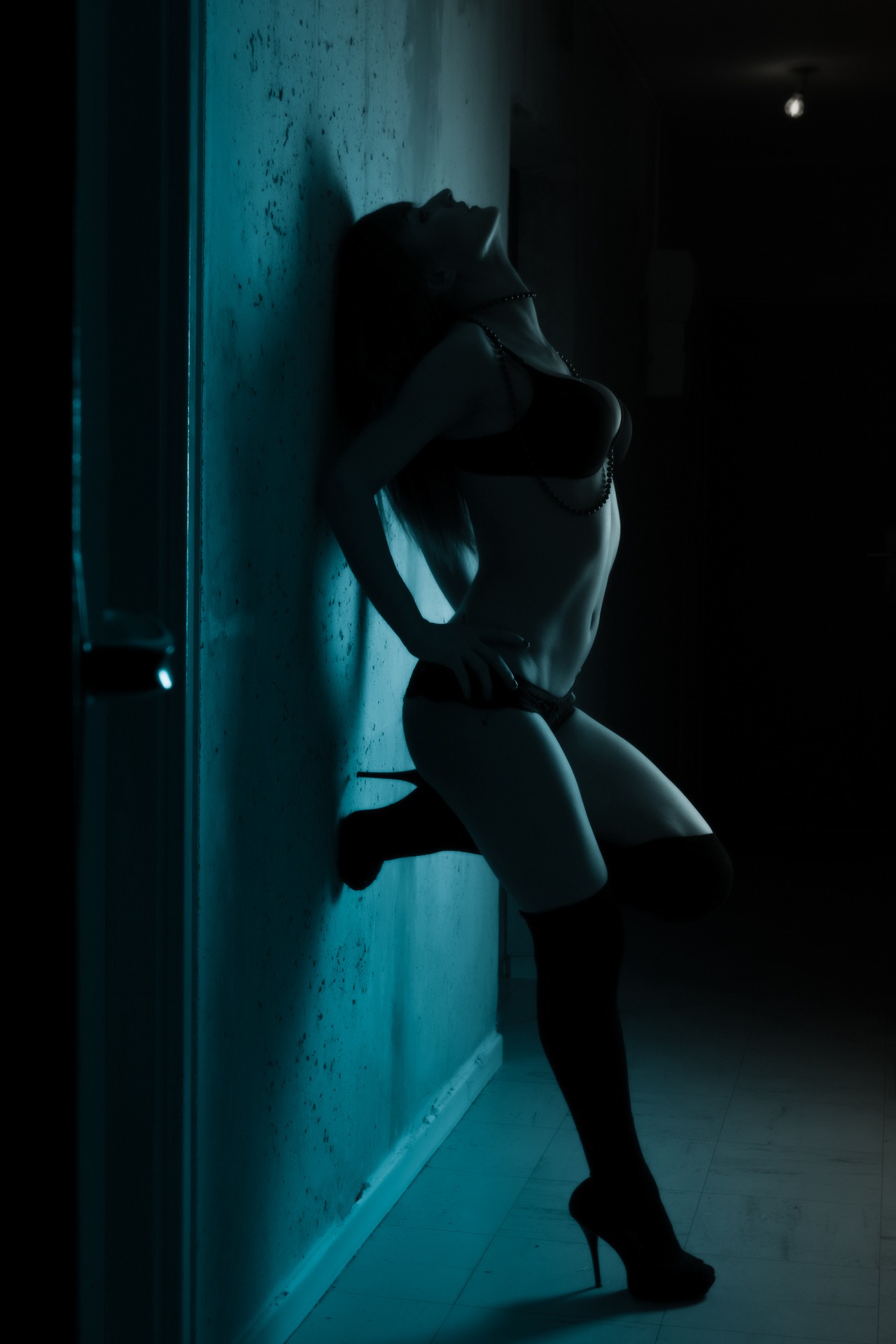 Iwan - LesAgeux - Oise | Massage Nue