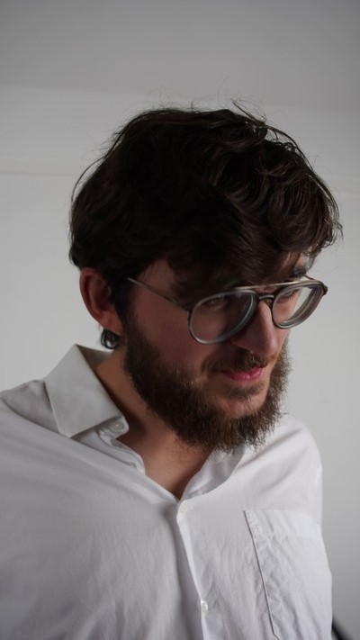 Artus - Thérines - Oise | Massage Nue