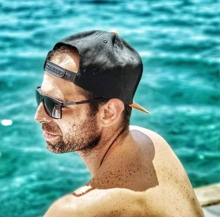 Jaden - Lods - Doubs | Massage Nue