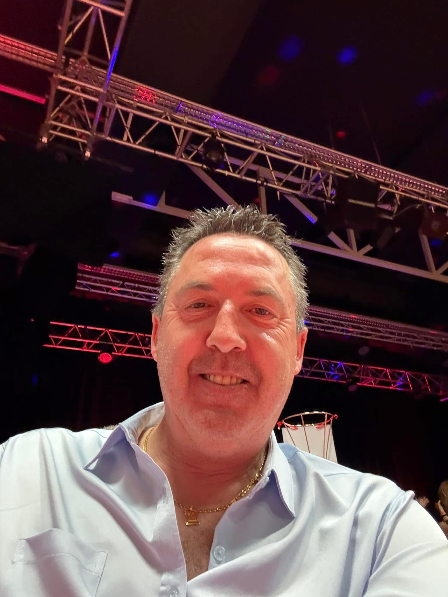 Sheldon - Chamesson - Côte-d'Or | Massage Nue