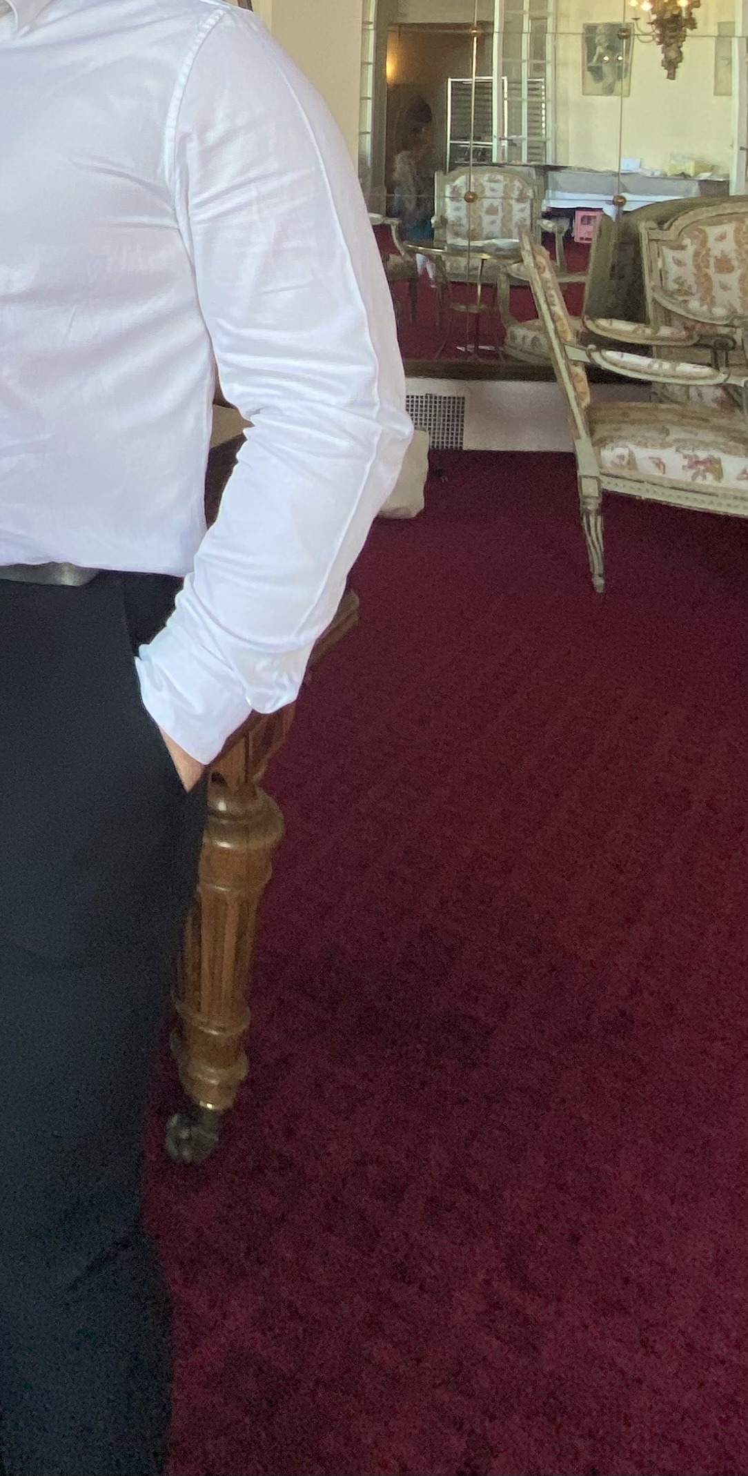 Ezzio - Angicourt - Oise | Massage Nue