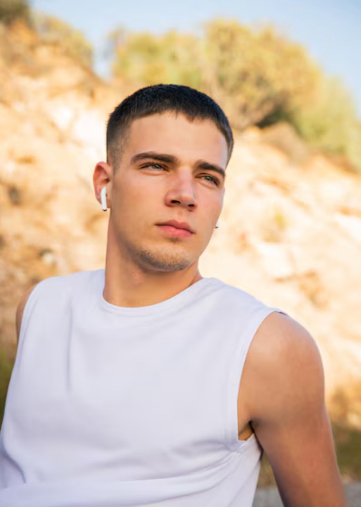 Alli - Hangviller - Moselle | Massage Nue