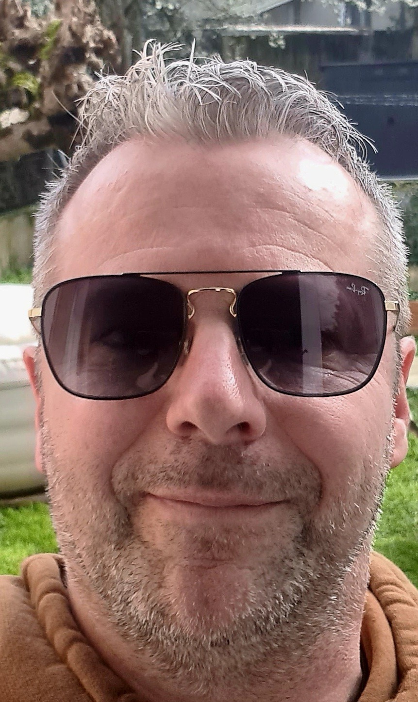 Iago - Saussey - Côte-d'Or | Massage Nue