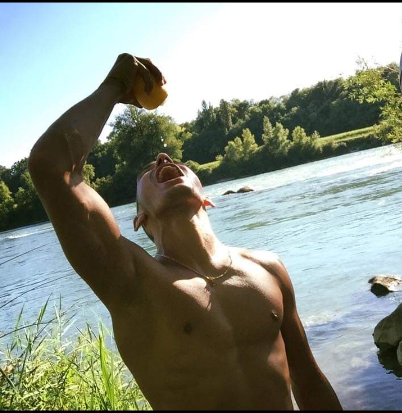 Novak - Ayencourt - Somme | Massage Nue