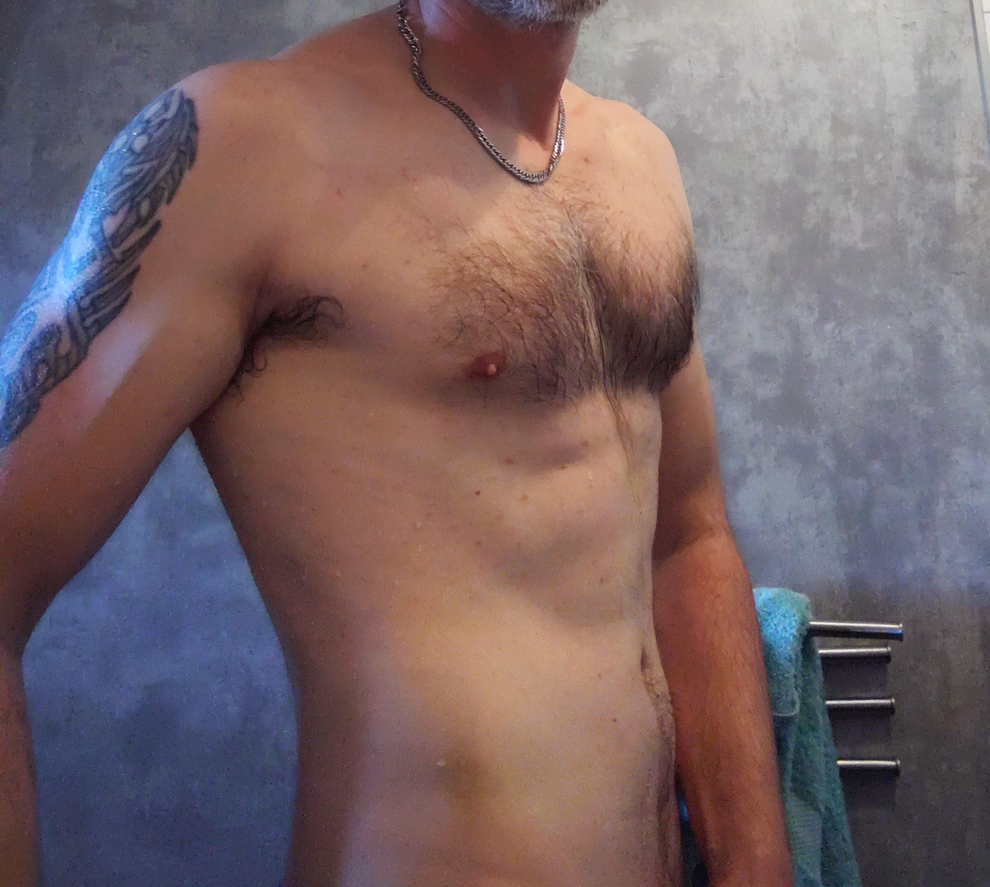 Ouari - Kirschnaumen - Moselle | Massage Nue