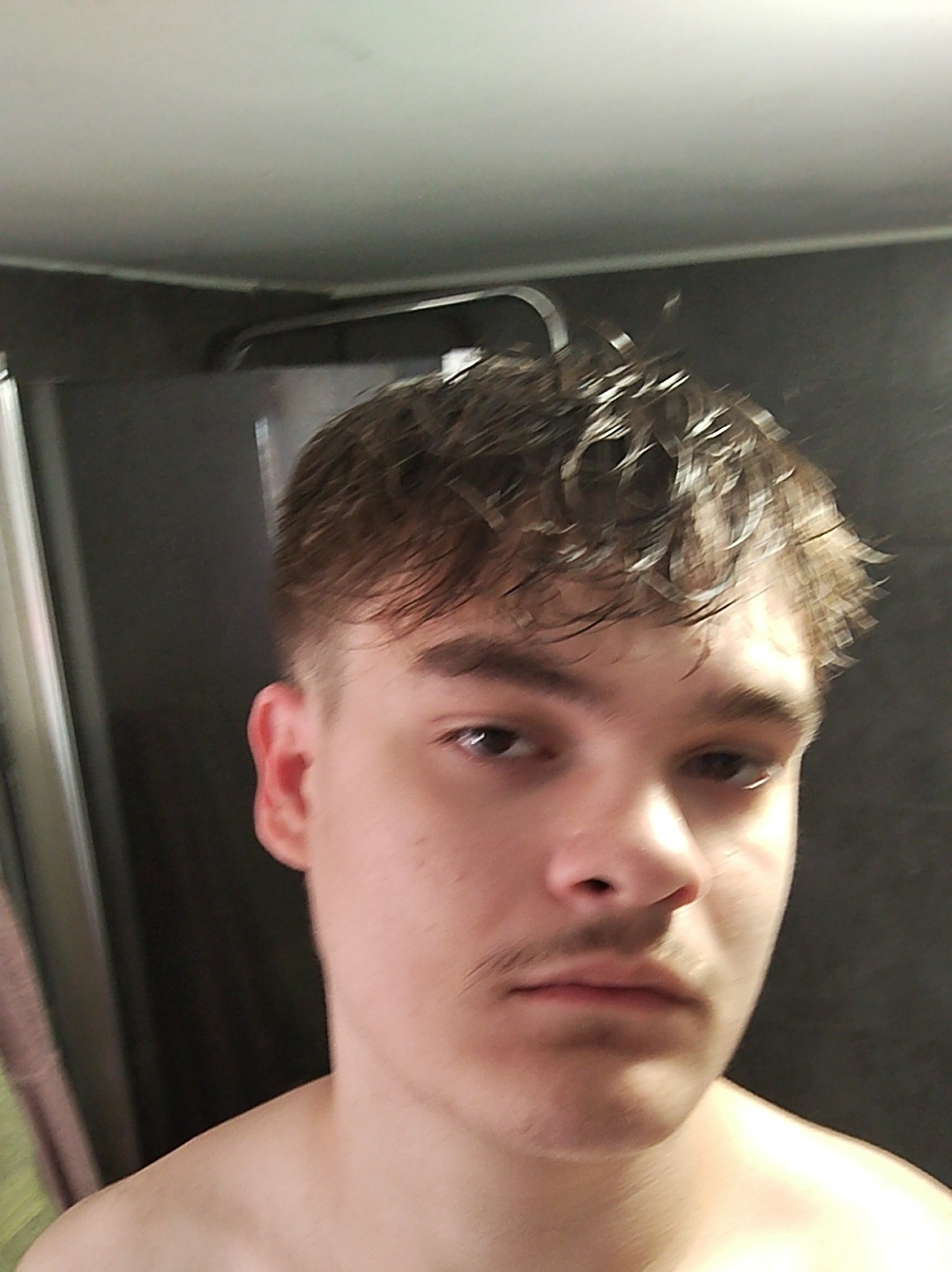 Tunahan - Wancourt - Pas-de-Calais | Massage Nue