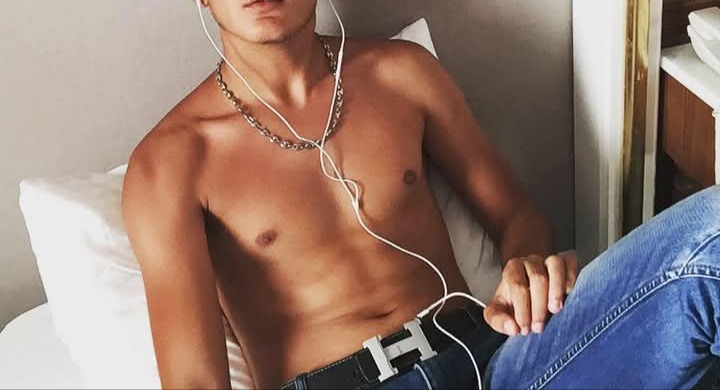 Charles-eric - Ambutrix - Ain | Massage Nue