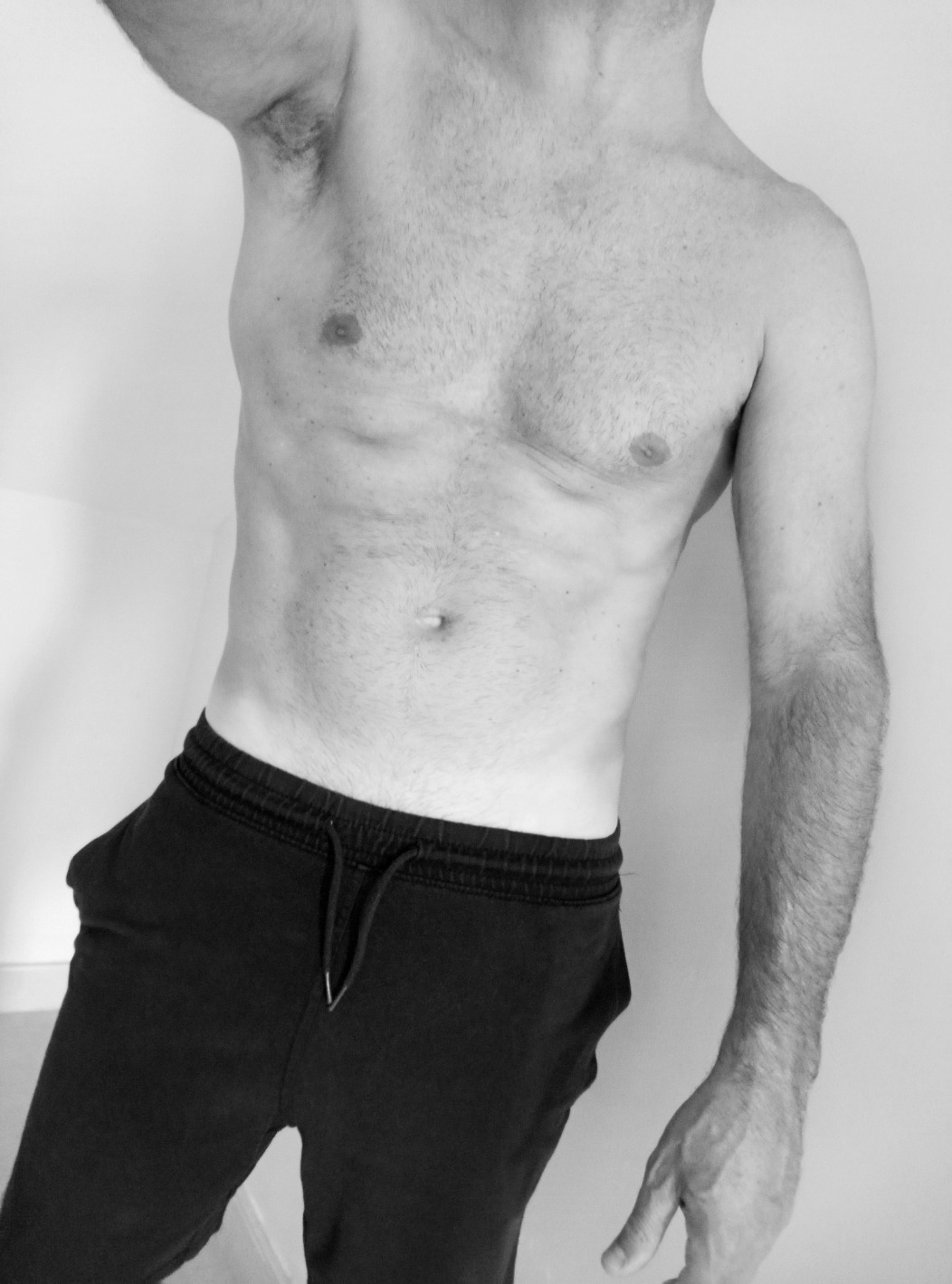 Tyrese - Valflaunès - Hérault | Massage Nue