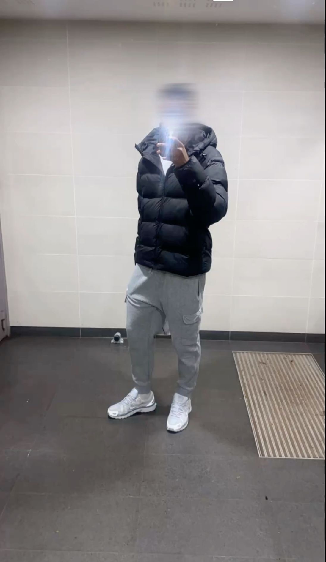 Zakharia - LesTrois-Pierres - Seine-Maritime | Massage Nue