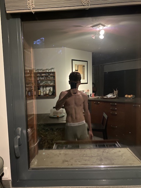 Giorgio - Fontangy - Côte-d'Or | Massage Nue