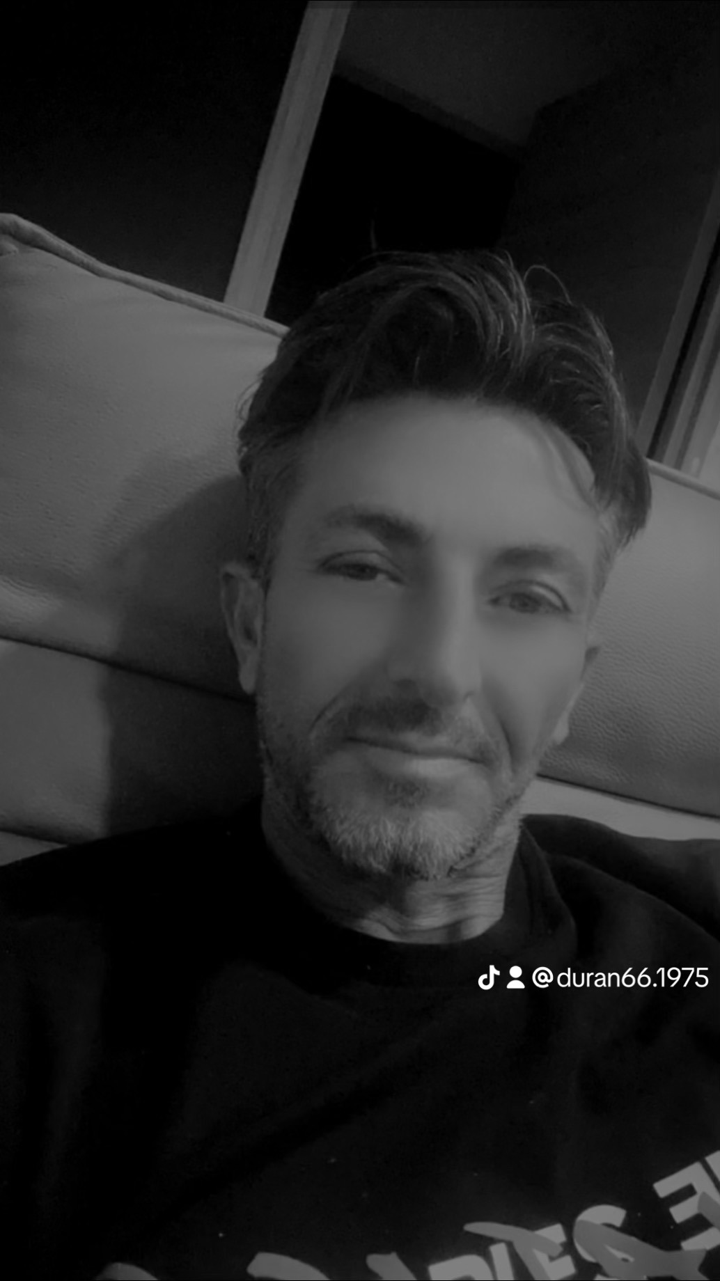 Kyron - Bogy - Ardèche | Massage Nue