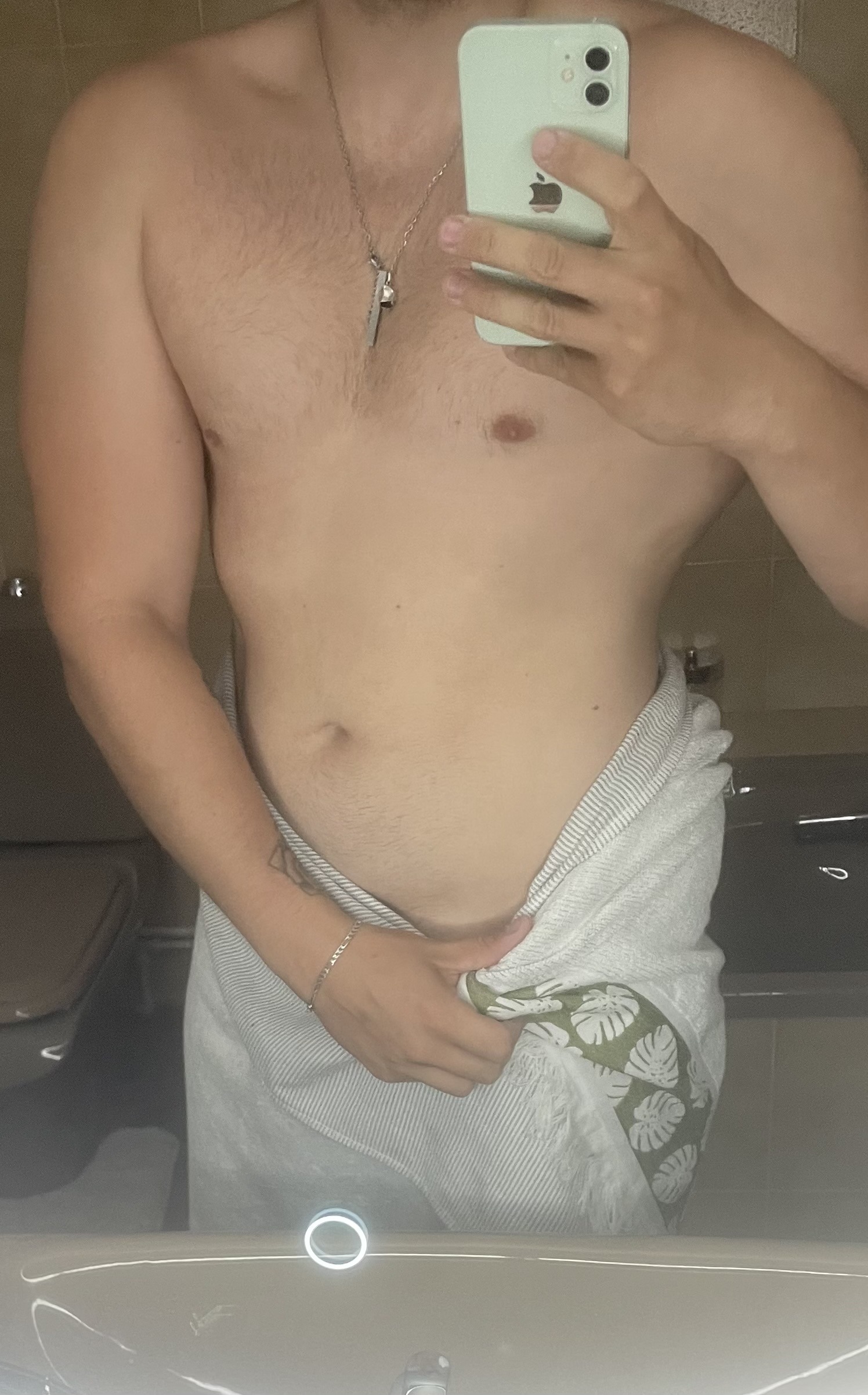 Massoud - Fontaine-Fourches - Seine-et-Marne | Massage Nue