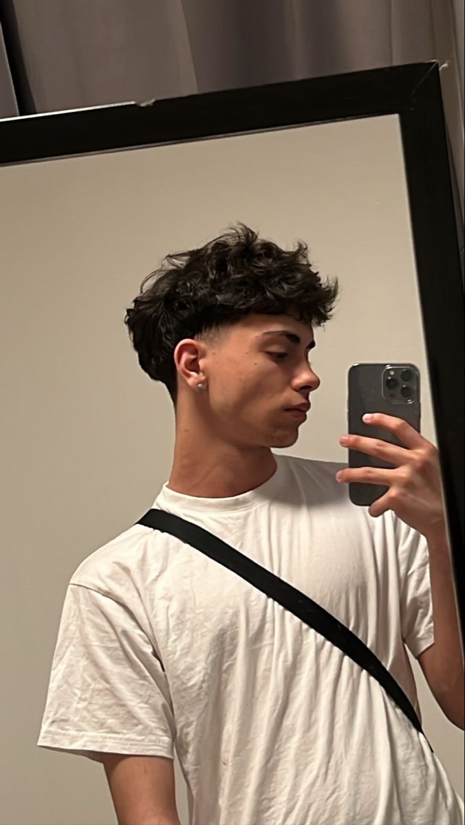 Constantin - Osse - Doubs | Massage Nue