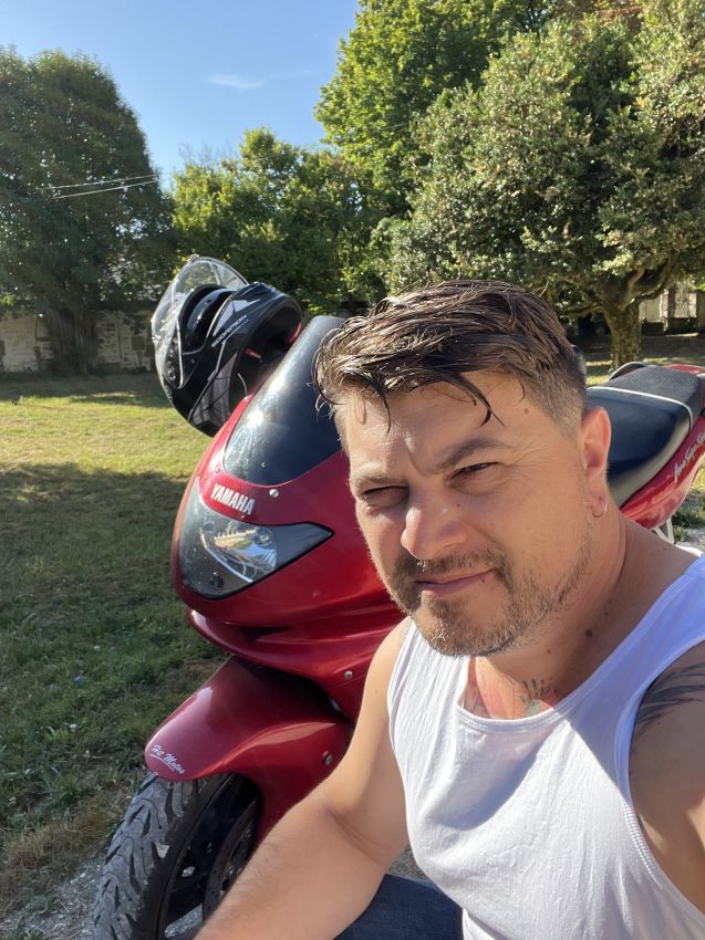 Jalen - Anthon - Isère | Massage Nue