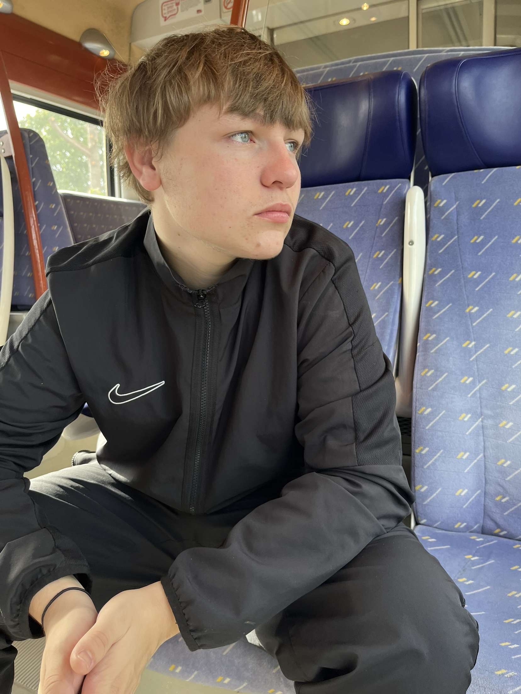 Robyn - Marseille-en-Beauvaisis - Oise | Massage Nue