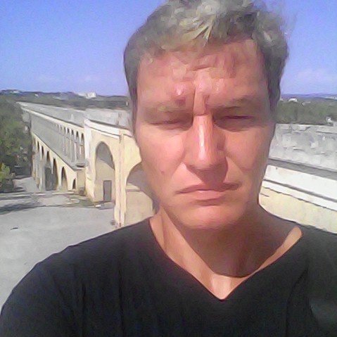 Nilo - Étrochey - Côte-d'Or | Massage Nue