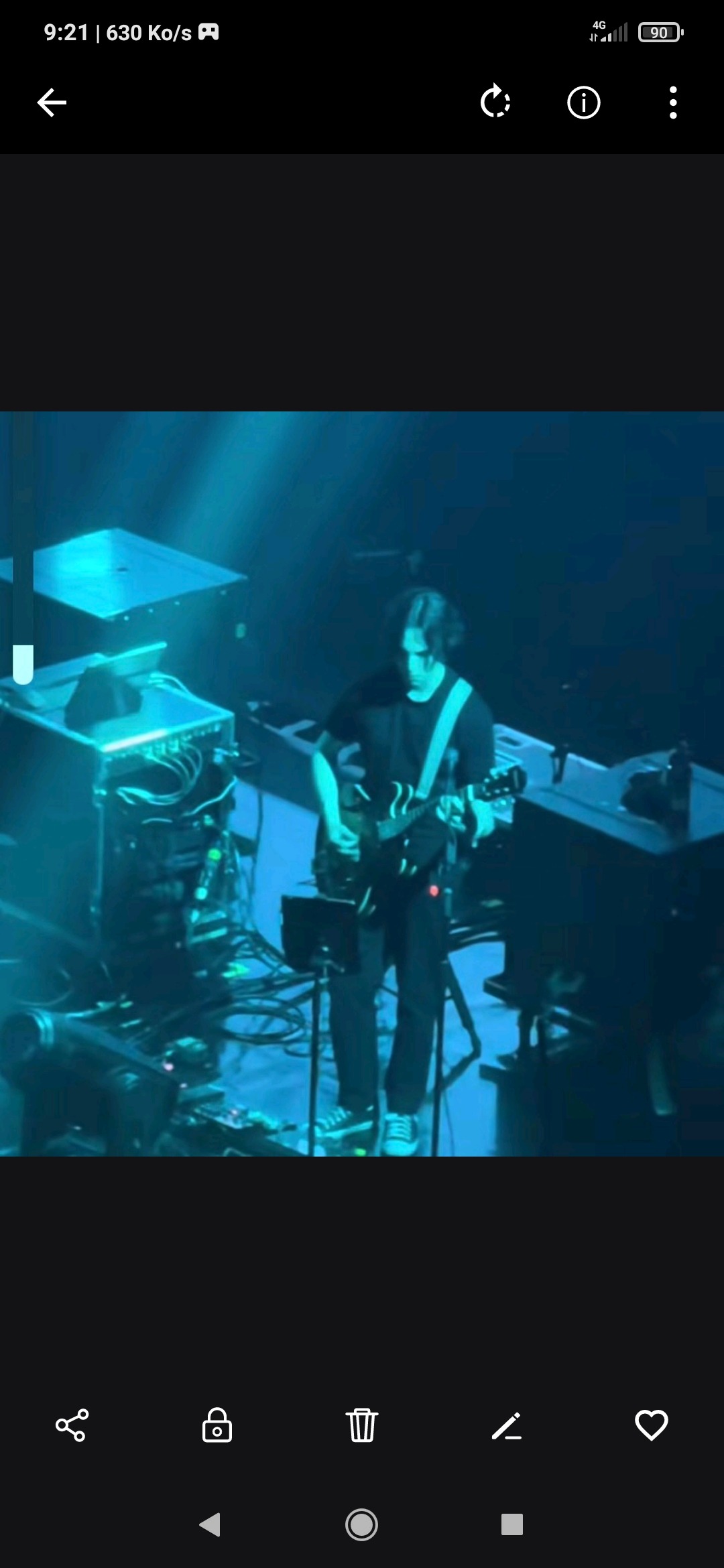 Safi - Thiré - Vendée | Massage Nue