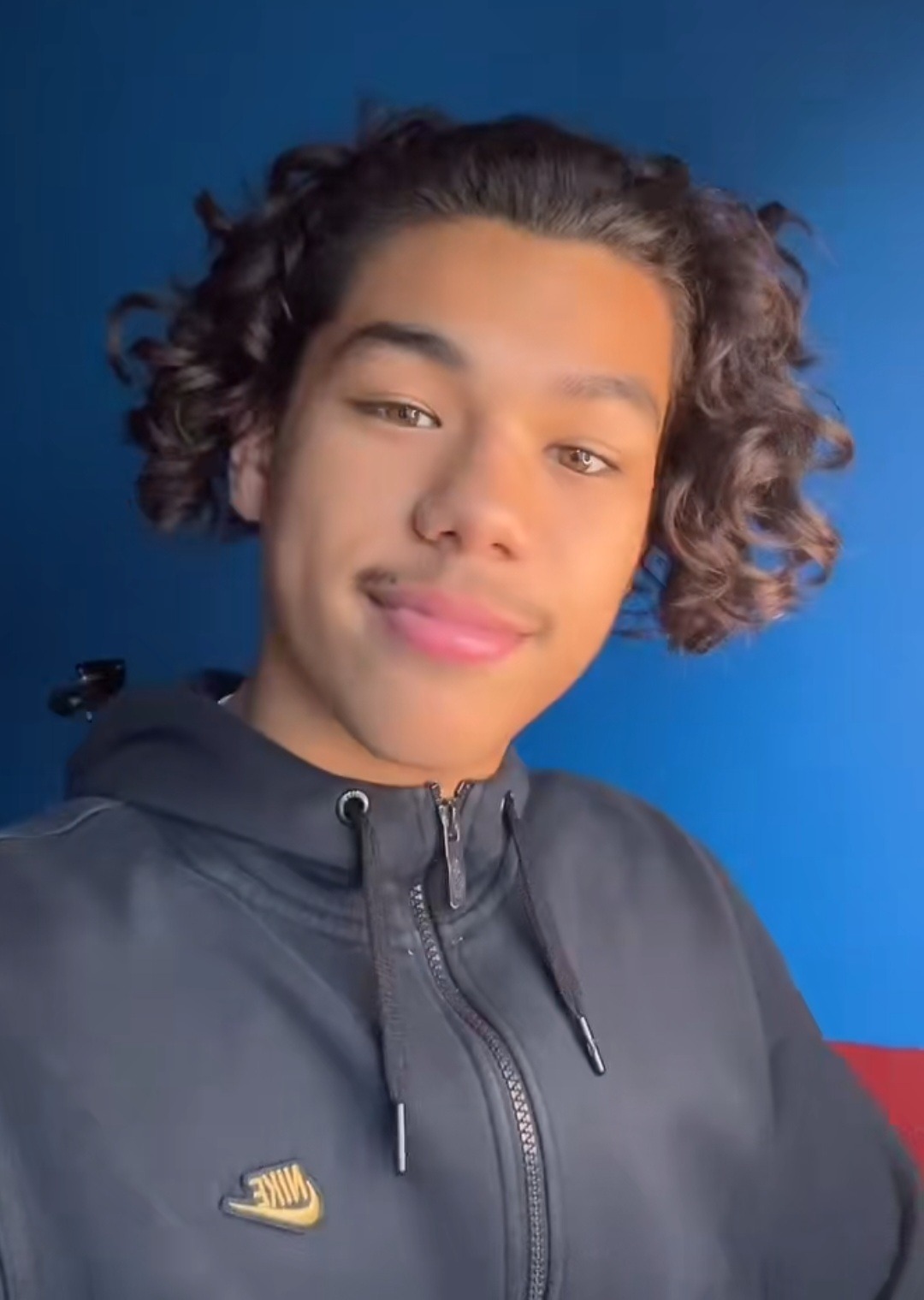 Floryan - Conchil-le-Temple - Pas-de-Calais | Massage Nue