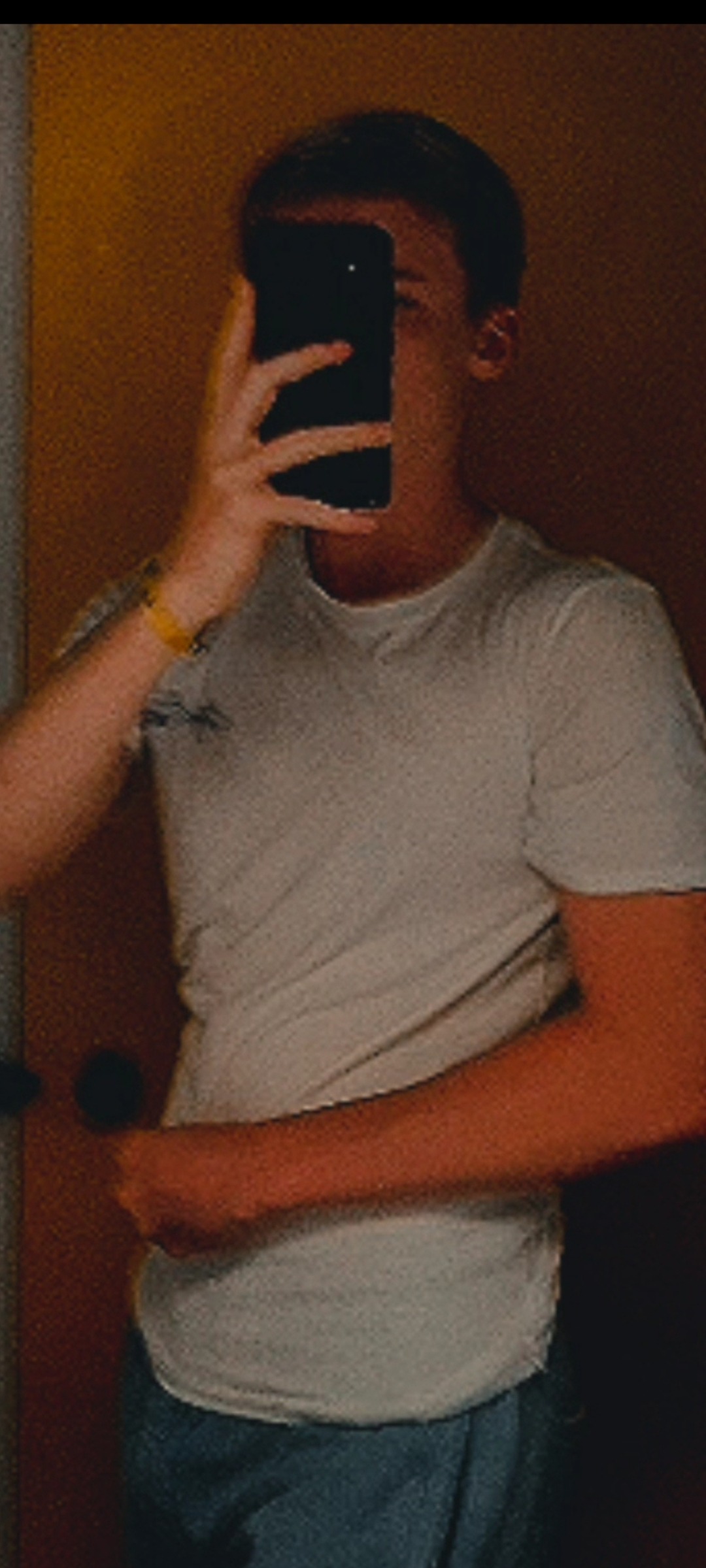 Guy-emmanuel - Roncherolles-sur-le-Vivier - Seine-Maritime | Massage Nue