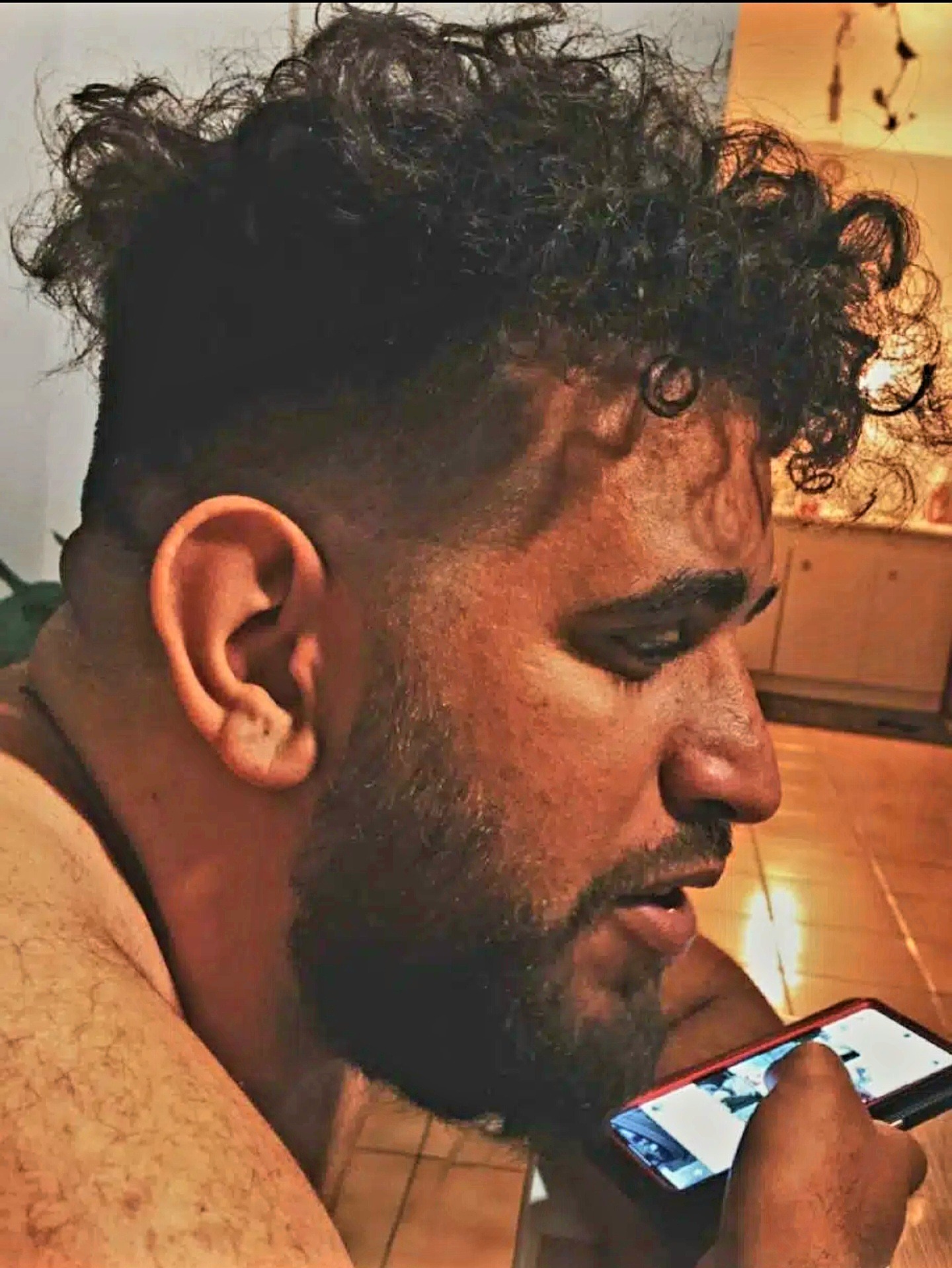 Yao - Monnes - Aisne | Massage Nue