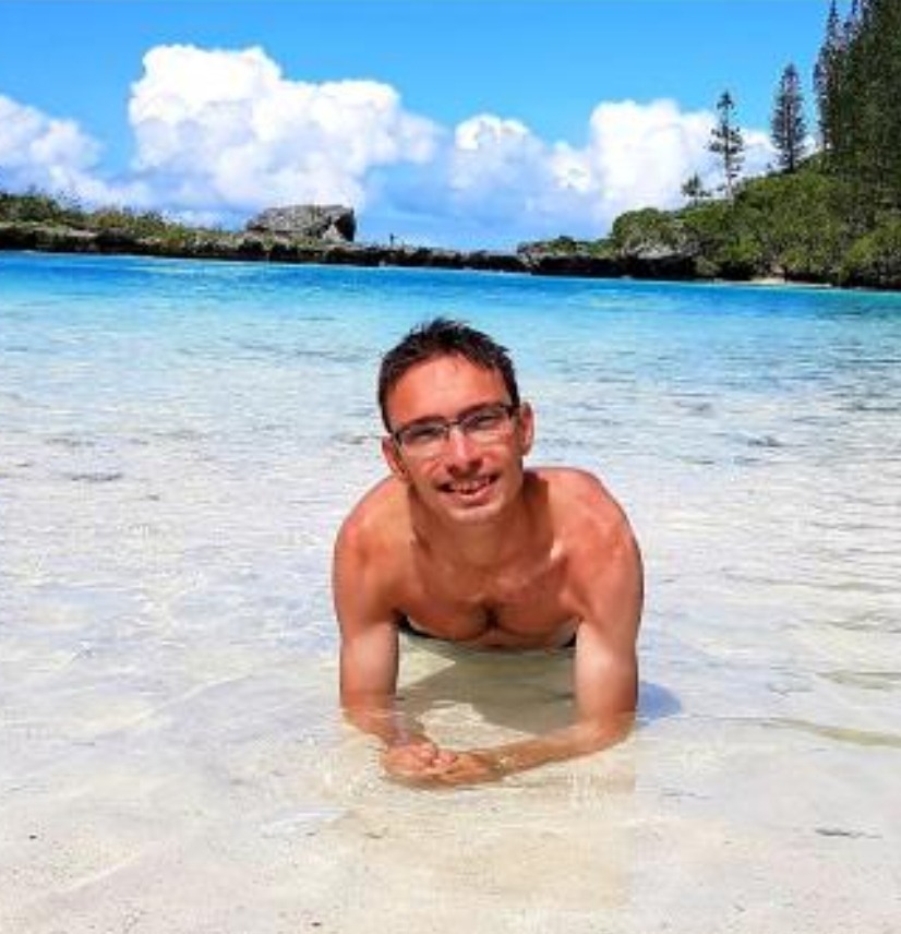 Gurhan - Gommegnies - Nord | Massage Nue