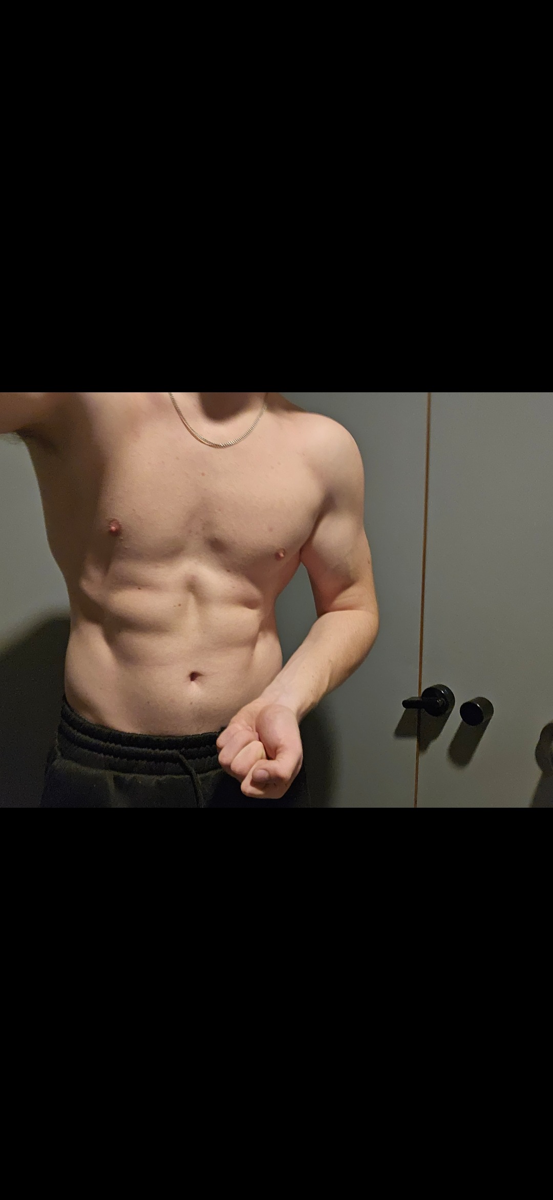 Abdullah - Vennes - Doubs | Massage Nue