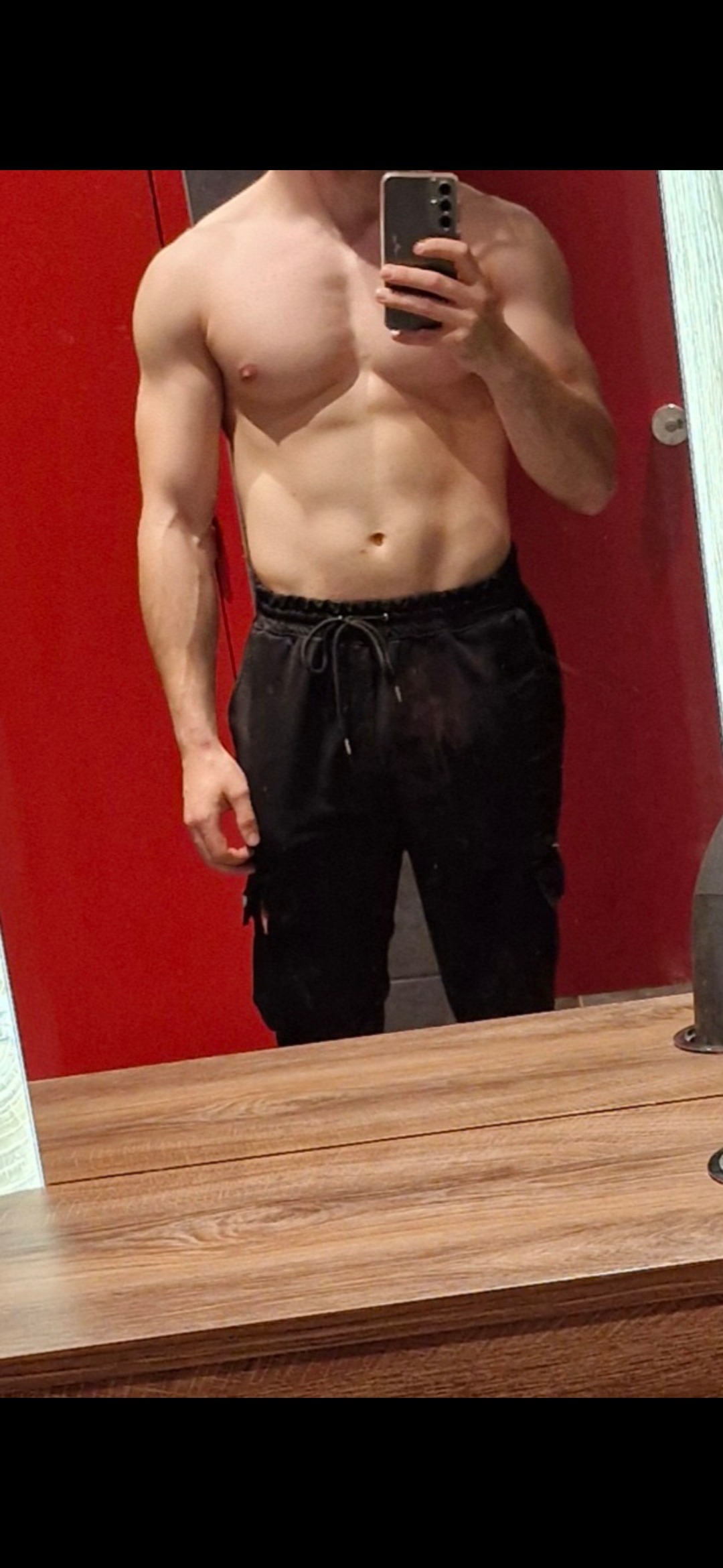 Erwane - Rozières-sur-Crise - Aisne | Massage Nue