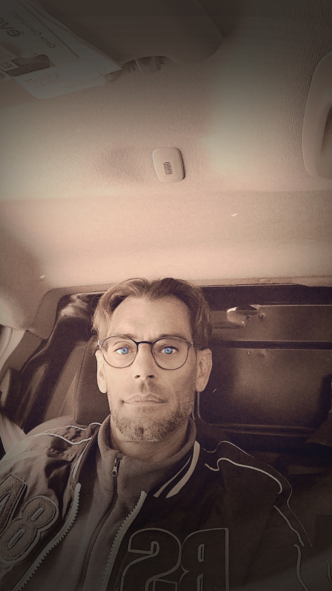 Jorma - Dolving - Moselle | Massage Nue