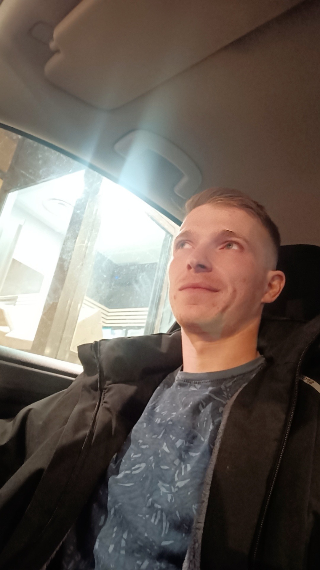 Ianis - Fussey - Côte-d'Or | Massage Nue