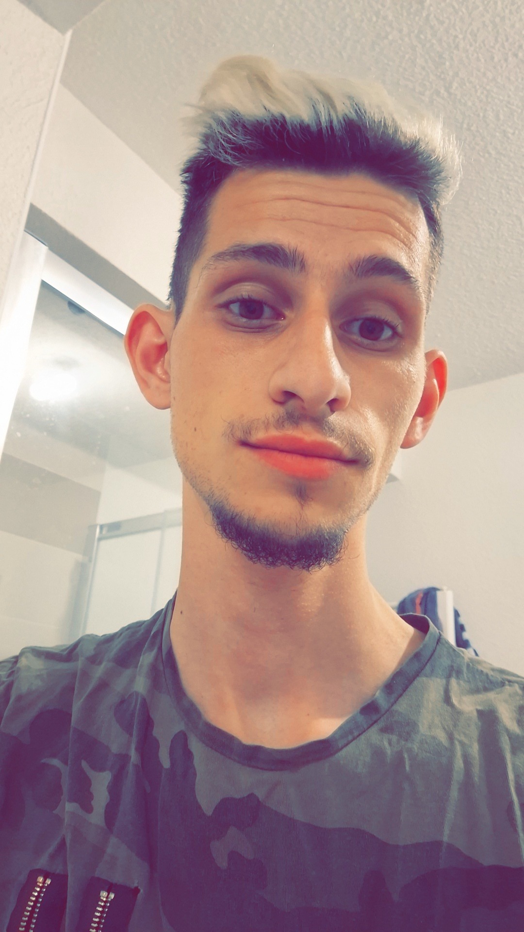 Jibril - Dasle - Doubs | Massage Nue