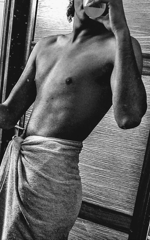 Jonathan - Mont-de-Vougney - Doubs | Massage Nue